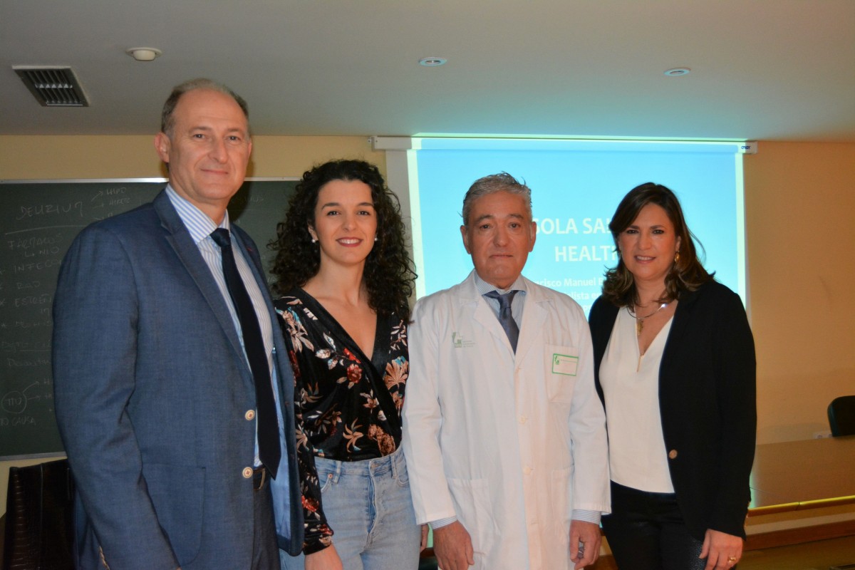 Los doctores José Marín Sánchez Murillo, Isabel Arvanas, Francisco Manuel Bueno y Ana Hidalgo (imagen: Colegio de Badajoz).
