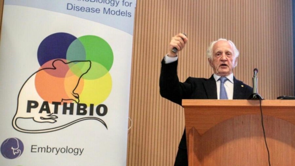 El profesor y premio Nobel Mario Renato Capecchi durante la jornada final del proyecto PATHBIO. (Imagen: UAB)
