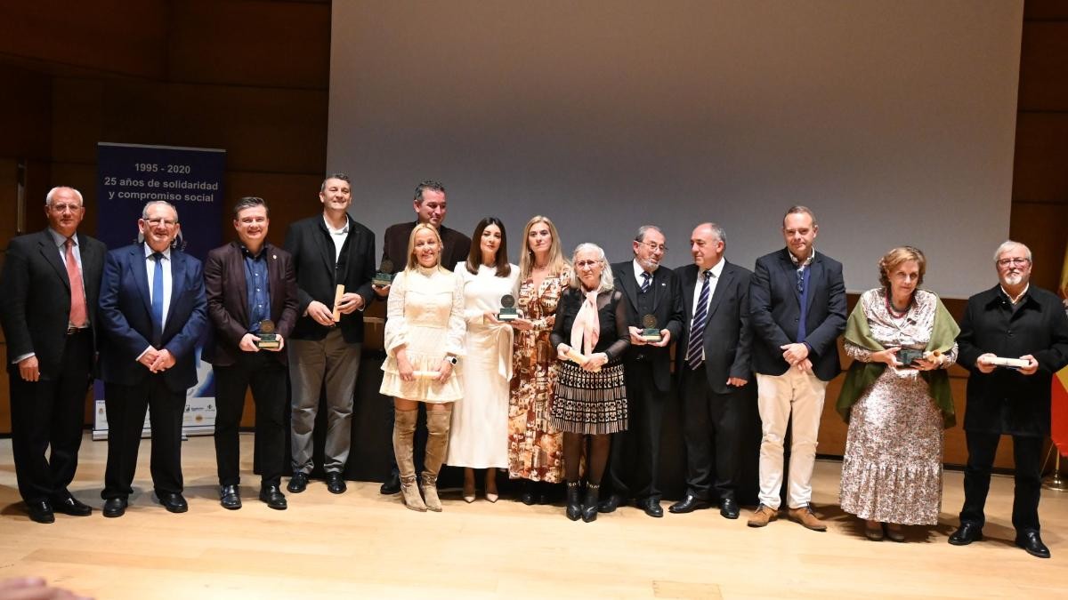 Los galardonados con los Premios A la Generosidad 2022 de la Fundación Banco de Alimentos de Granada.