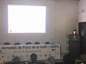 Susana Mesonero durante su intervención en las Jornadas de Porcino de la UAB.
